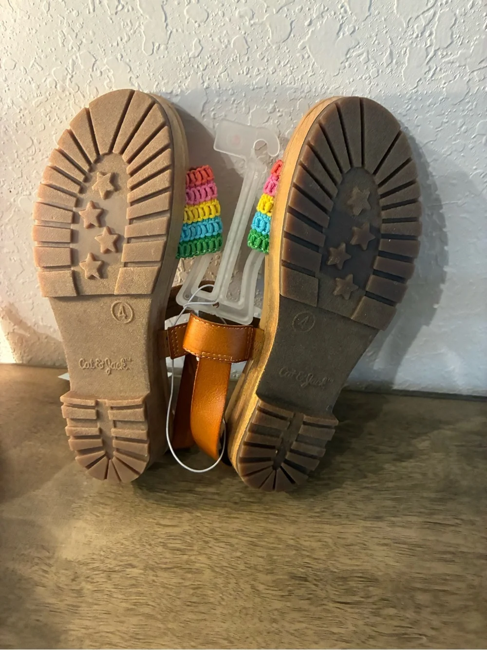 Cat & Jack Girls Rainbow Sandals Size 4 NWT Brown Ankle Strap